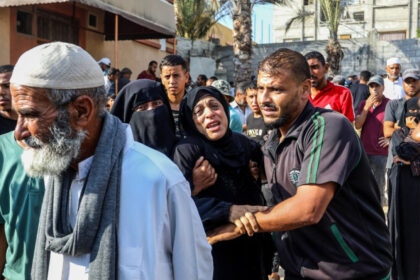 cel putin 32 de morti in gaza dupa focuri trase de armata israeliana asupra civililor care se indreptau spre un centru de ajutor 687bd147b9335