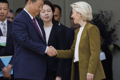 china impune restrictii ue dupa ce i a fost interzis accesul la licitatii de 60 de miliarde de euro nu avem alta optiune 686a87118a013