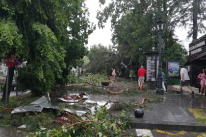 climatolog furtuna puternica din sinaia a fost neobisnuita ca intensitate aceste fenomene extreme se vor inmulti 686fbb7e4f76c