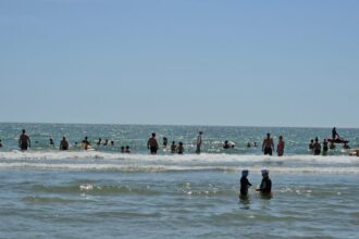cod portocaliu de canicula in judetul constanta disconfort termic accentuat si temperaturi de pana la 38 de grade 686cde9a1b42a