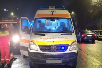 constanta o ambulanta saj implicata intr un accident 687bffc81fbb0