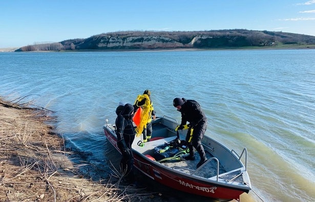 copil de 14 ani disparut in dunare in dreptul localitatii harsova 6873ac845668b