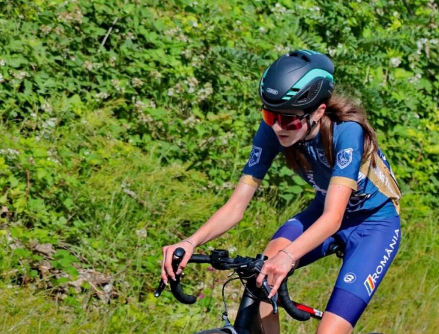 doi ciclistii de la csm constanta prezenti la festivalul olimpic al tineretului european 6880a8e7f0919