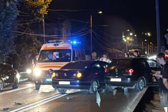 doua autoturisme s au ciocnit in eforie nord 6871704184215