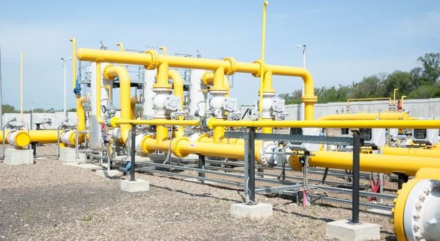 doua treimi din gazele importate de traderul moldovean energocom cumparate din romania cine sunt vanzatorii si care a fost pretul 68787cd5bf268