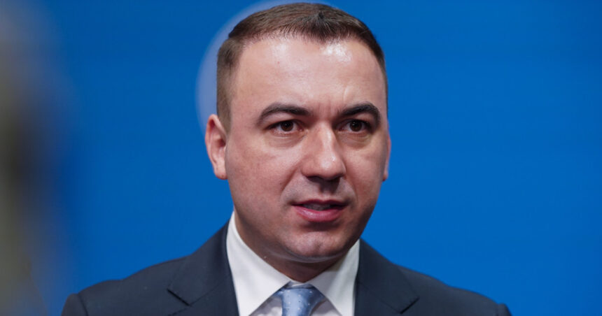 exclusiv 10 bani in plus pentru conducerea unei companii de stat care are si o femeie in management ministru mi s a parut aberant 686754625f33c