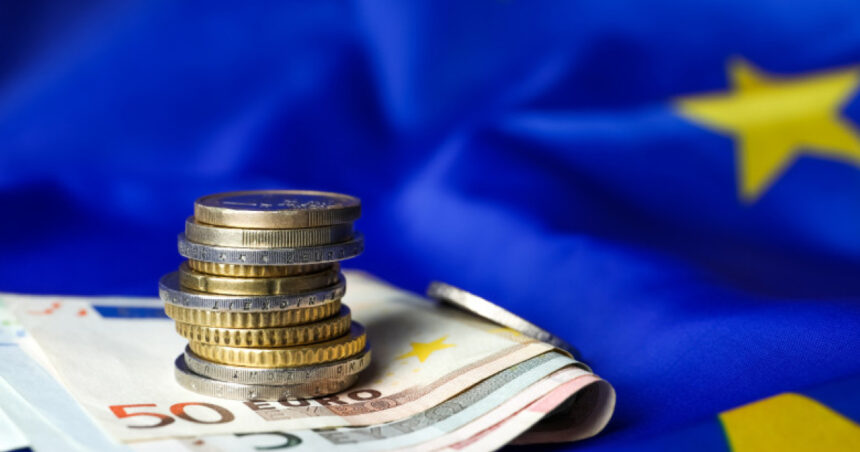 exclusiv consilier onorific al lui bolojan odata cu masurile de austeritate dispare de pe agenda problema suspendarii fondurilor europene 687214e382c63