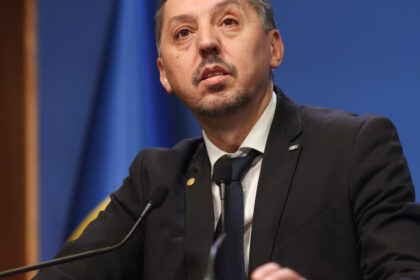 exclusiv ministrul daniel david despre acuzatiile de cenzura in mediul academic nu e o cenzura sunt seturi de bune practici europene 688259b89a59f