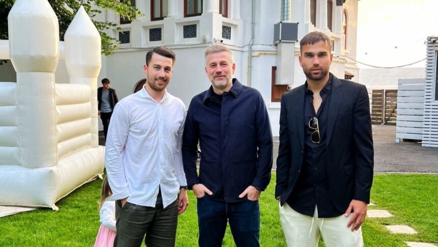 fiul lui anghel iordanescu lucreaza in parlamentul romaniei 68778a7b3f1c7