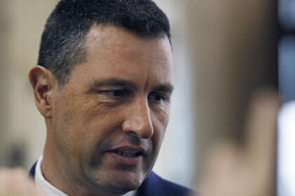 fost ministru al finantelor vicepremierul tanczos barna vede un deficit rezonabil la 75 ce spune despre cursul leu euro 6868fe4a07ed7