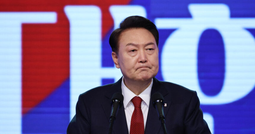 fostul presedinte al coreei de sud yoon suk yeol vizat de o noua cerere de arestare ce acuzatii i se aduc 686a8f4097316