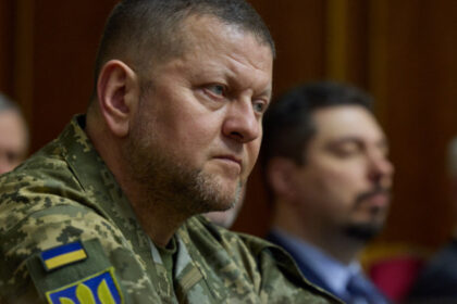 fostul sef al armatei ucrainene descrie noua tactica de lupta a rusiei in ucraina si spune in ce an s ar putea incheia razboiul 68833f7dd1a86