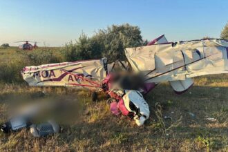 foto accident aviatic in zona gura portitei doua persoane au murit 687d2c8e474ae