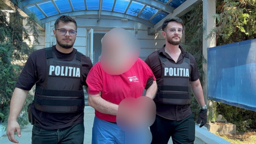 foto batran de 75 de ani din constanta incatusat de politisti vezi aici ce acuzatii i se aduc 6871161ace9de