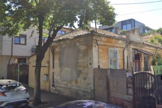 foto impresionant dreptate dupa 74 de ani la constanta o cocheta casa interbelica din centrul orasului confiscata de comunisti restituita proprietarilor 687daef469bd1