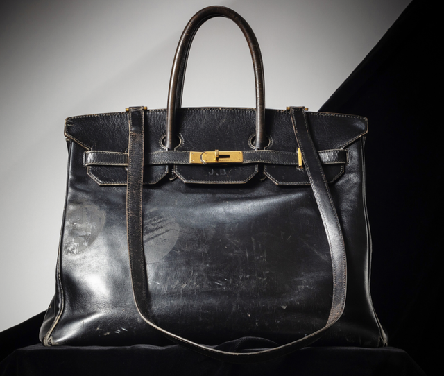 foto prima geanta de mana birkin creata de casa de moda hermes s a vandut cu 86 milioane euro 6870b1064139a