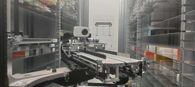 foto roboti in spitalele din romania cum iti fac ordine in medicamente sectia de neonatologie de la spitalul marie curie are din aceasta vara un robot pentru activitatea de farmaci 687877b726dbc