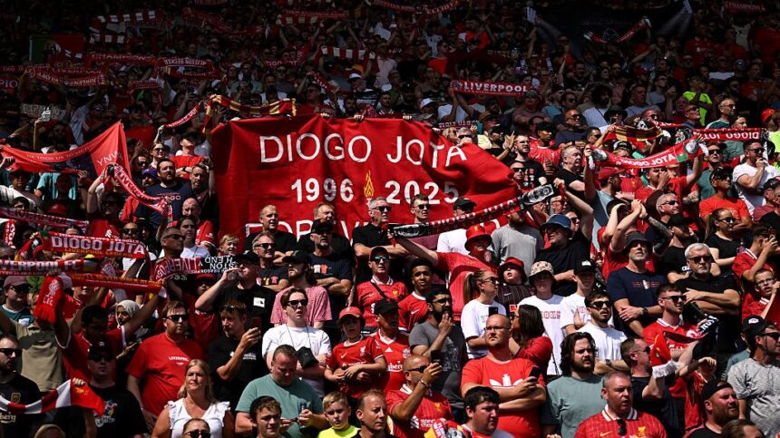 foto si video emotie pura ce s a intamplat la primul meci al lui liverpool dupa decesul lui diogo jota 6873c71cd5813