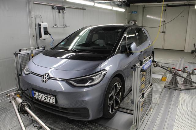 foto volkswagen id 3 a pierdut 9 din capacitatea bateriei dupa 170 000 kilometri 6877c8664e6c5