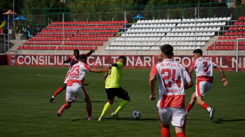 galerie foto atacantul abia transferat de dinamo a si plecat de la echipa 686a50f356771