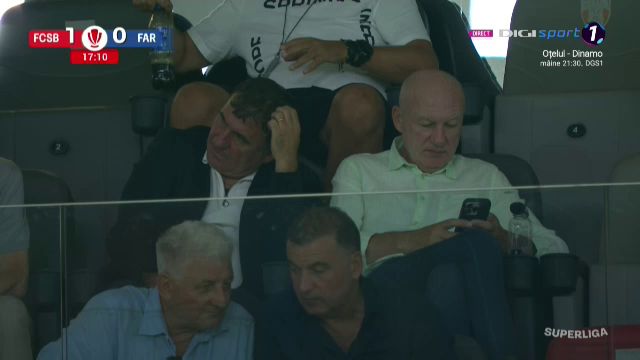 galerie foto camerele au fost pe el cum a fost surprins gica hagi la 1 0 pentru fcsb in meciul cu farul 68852cb49b25c