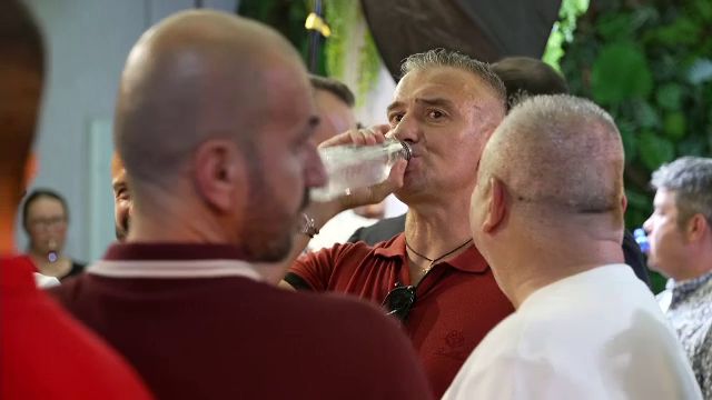 galerie foto unde a fost zarit daniel pancu la o saptamana dupa despartirea de romania u21 686c16aadd6fa