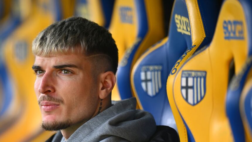 gazzetta dello sport a dezvaluit planul lui lecce cu valentin mihaila l ar putea sacrifica 686e91ad75168