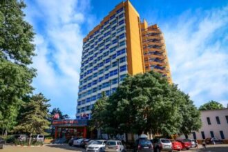 incendiu la hotelul majestic din statiunea olimp 688925abb9e79