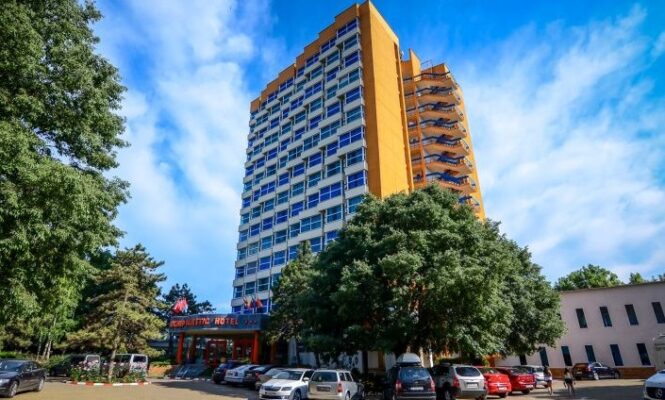 incendiu la hotelul majestic din statiunea olimp 688925abb9e79