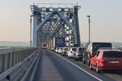 infotrafic circulatia pe podul giurgiu ruse blocata de dimineata din cauza unui camion defect a fost reluata 68690d9c60a28
