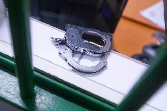 inspector de la salubritatea din sectorul 3 al capitalei arestat intr un dosar de lipsire de libertate santaj distrugere si amenintare 68728d7ba5d56