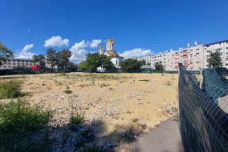 intarziere la parcul soveja parcare cu cap de linie pentru autobuze 68684aa5c902d