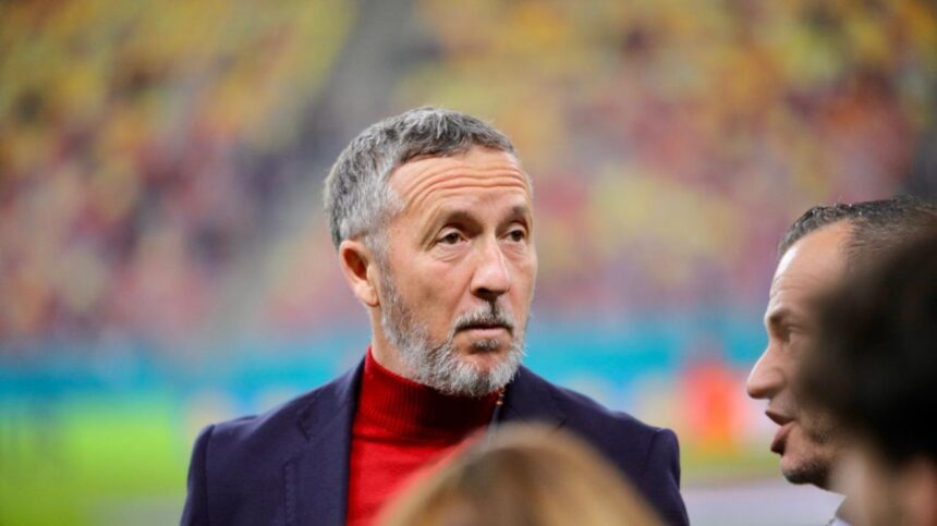 intrebat despre eliminarea lui florin tanase mihai stoica a dat vina pe alt jucator de la fcsb nu stiu ce a vrut sa faca 68800005c003e