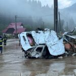 inundatii devastatoare in mai multe judete din romania o persoana a murit sute de evacuati poduri avariate drumuri surpate 688729aa9b040