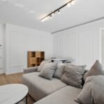investitorii imobiliari devin tot mai activi pe fondul incertitudinilor fiscale si a scaderii ofertei rezidentiale indica vlad musteata de la nbi 686fee2050d0f