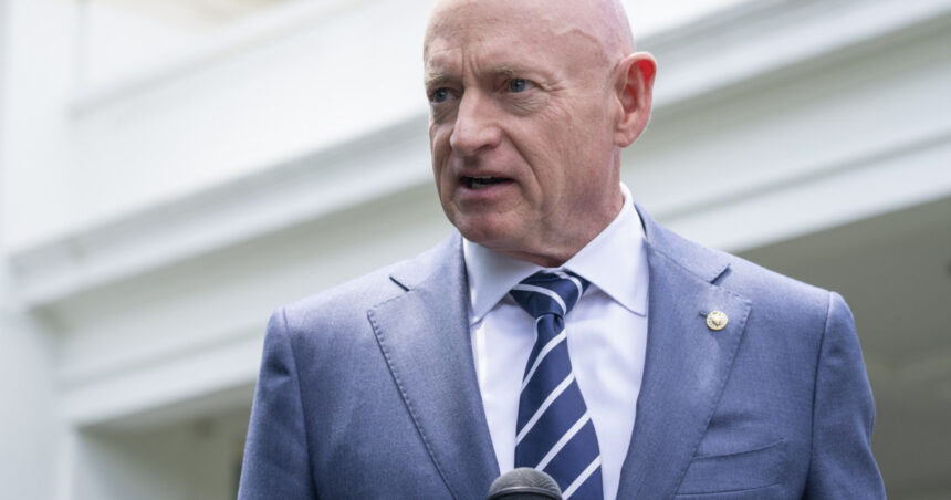 ionut mosteanu s a intalnit cu mark kelly membru al comisiei pentru forte armate in senatul sua ce au discutat cei doi 6866eea33b071