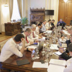 liderii coalitiei se reunesc astazi pentru a discuta despre programul anghel saligny pachetul 2 de masuri fiscale pe agenda 6889cbf5991d3