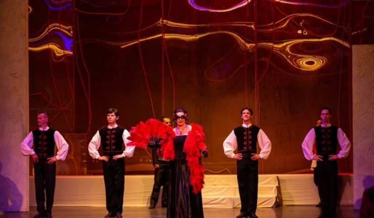 liliacul de johann strauss fiul la teatrul national de opera si balet oleg danovski 6876744931db2