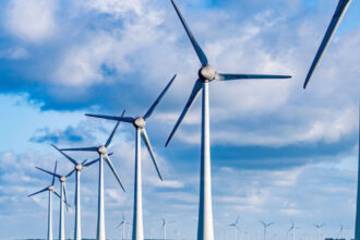 majoritatea guvernelor mondiale nu respecta angajamentul onu de a tripla energia provenita din surse regenerabile spun climatologii 688b67c4d6333
