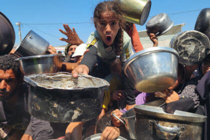 marea britanie se pregateste sa trimita ajutor umanitar in fasia gaza pe cale aeriana si sa evacueze copii care au nevoie de tratament 6884ddf513a80