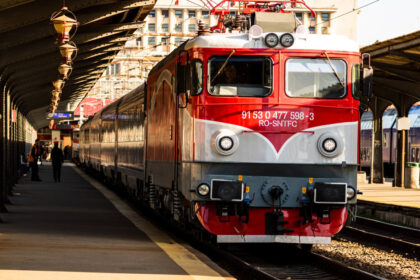 ministrul transporturilor ciprian serban anunta ca directorii cfr isi reduc indemnizatiile cu 10 e un gest necesar 6880afeab90f6