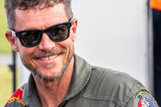 moartea lui felix baumgartner am incercat sa l reanimez dar era imposibil s a prabusit ca o racheta 68838c5853c47