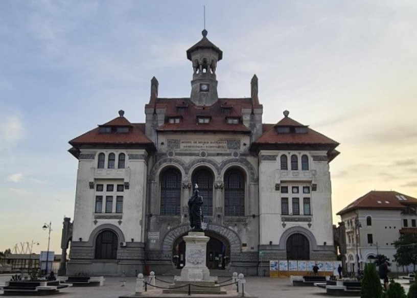 muzeul de istorie constanta lanseaza volumul intitulat comunitatea britanica din kustendjie 1857 1882 6880b91bd8ac9
