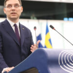 negrescu romania lipseste din discutiile strategice ue sua presedintele trebuie sa vina urgent cu o agenda clara 6880fcca81010