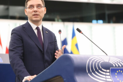 negrescu romania lipseste din discutiile strategice ue sua presedintele trebuie sa vina urgent cu o agenda clara 6880fcca81010