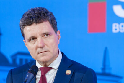 nicusor dan ataca la ccr o alta lege initiata de deputatul silviu vexler referitoare la regimul cultelor 687ba759166a8