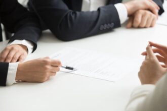 o asociatie de proprietari din constanta ii scoate la licitatie apartamentul unui locatar din tomis 3 din cauza datoriilor 68771e4f1313b