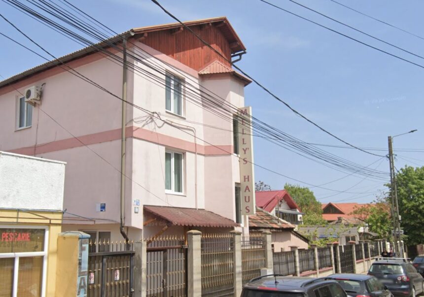 o pensiune din mangalia alcatuita din doua vile este scoasa la vanzare pentru 500 000 de euro afla cine este proprietarul 6879be5b3effb