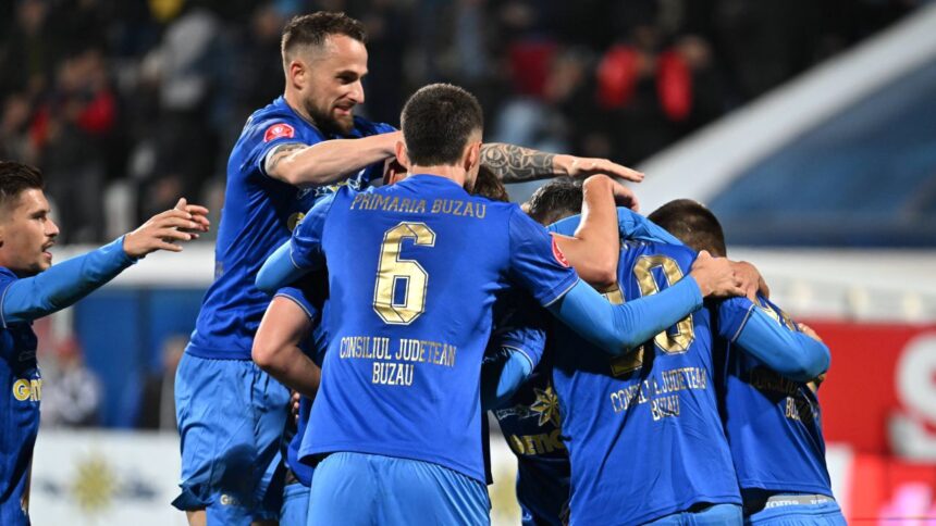oficial brazilianul din nationala bulgariei care in ultimul sezon a jucat in superliga prezentat astazi la noua echipa multa bafta 68839a342e4dd