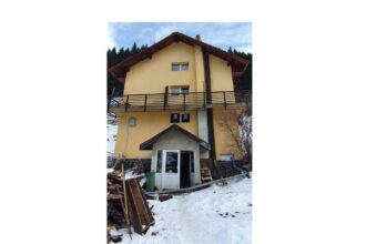 pensiunea din moieciu de sus detinuta de o afacerista din constanta se vinde la pret redus 687df3c665430